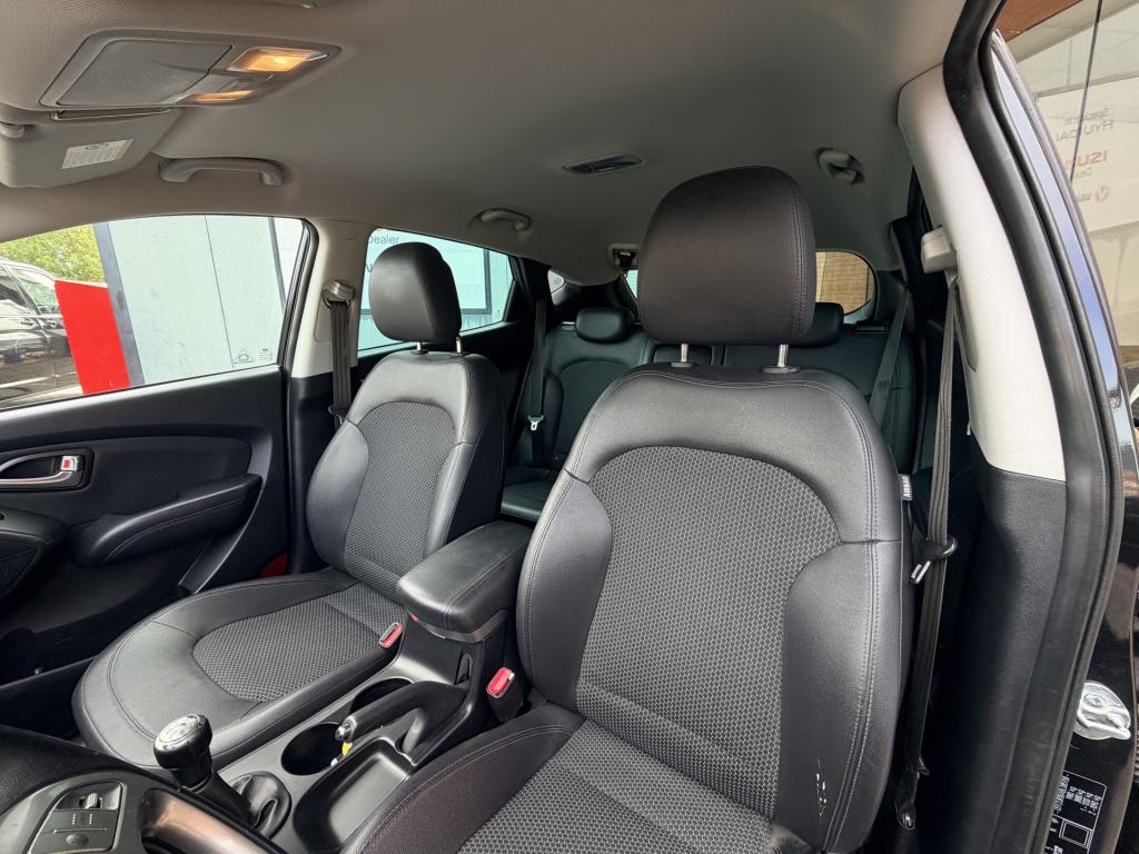 Hyundai Ix35 2.0i active | radio | stoel verwarming | cruise control | trek