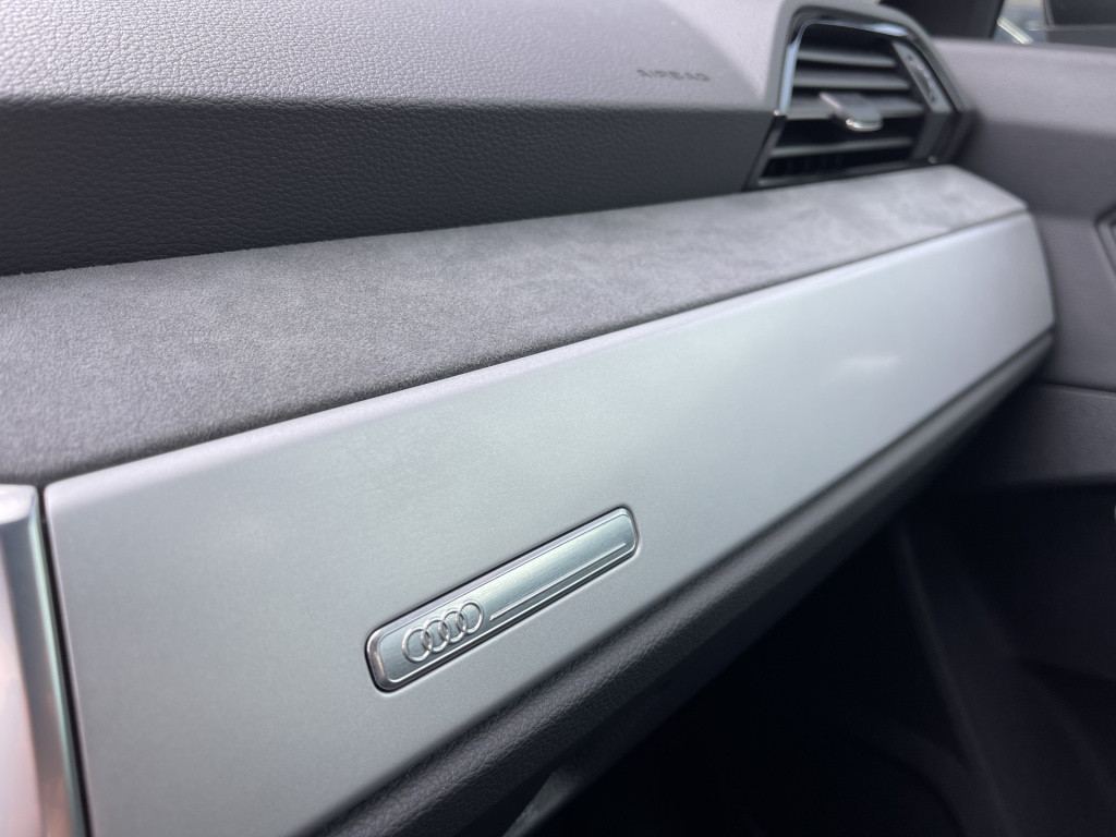 Audi Q3 35 tfsi s-tronic prestige | led | adapt. cruise | incl. 1 jaar bova