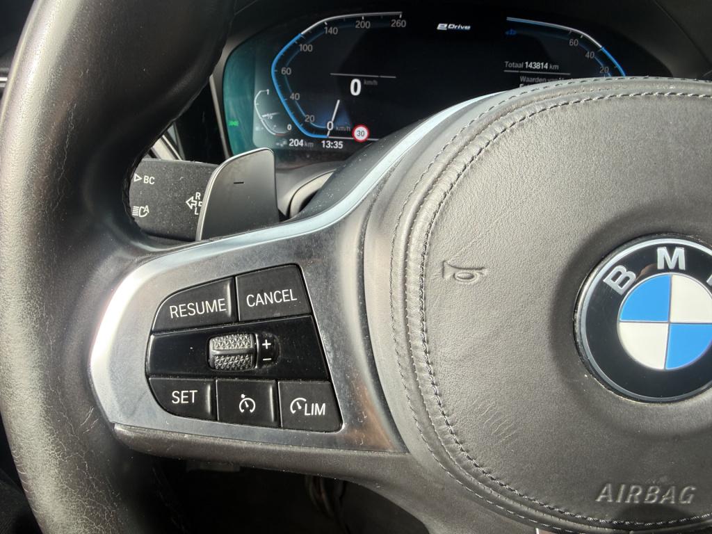 BMW 3-serie touring 330e automaat high executive m-sportpakket