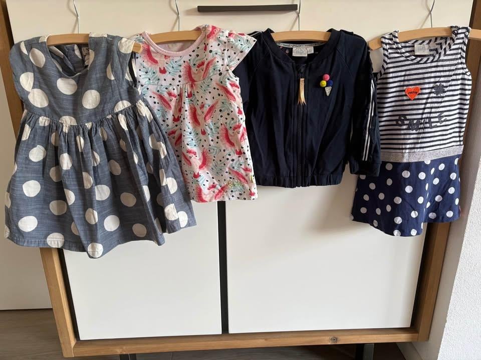 Kledingpakket in zeer nette staat 40+ stuks