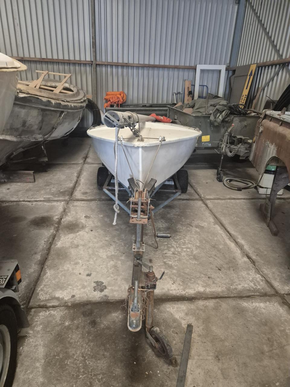 Jeugd zeilboot VEB Bootsbouw DDR