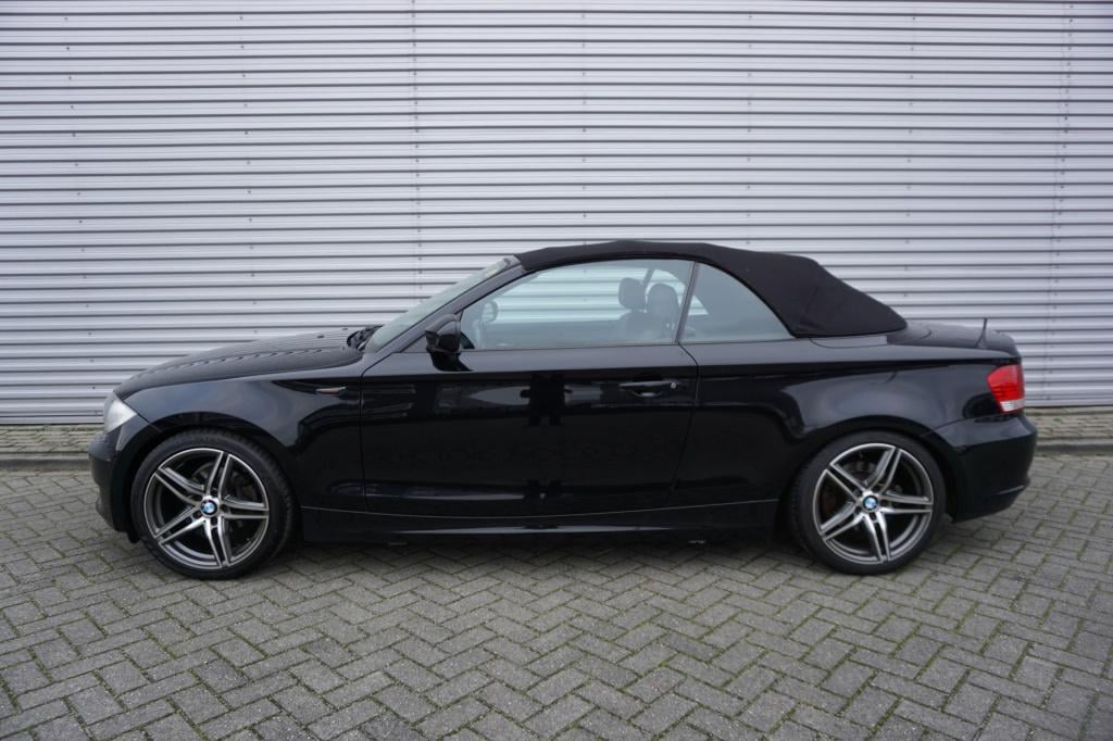 BMW 1 Serie cabrio 118i high executive climate / cruise / leder / stoelverw