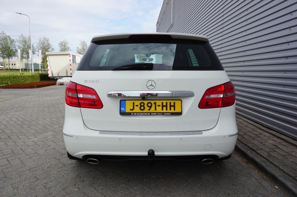 Mercedes-Benz B-Klasse 180 prestige automaat -airco / navi / cruise / pdc /