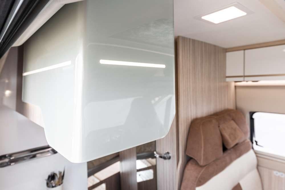 Elnagh E-Van Duo Premium - Automaat - Lengtebedden - 2024