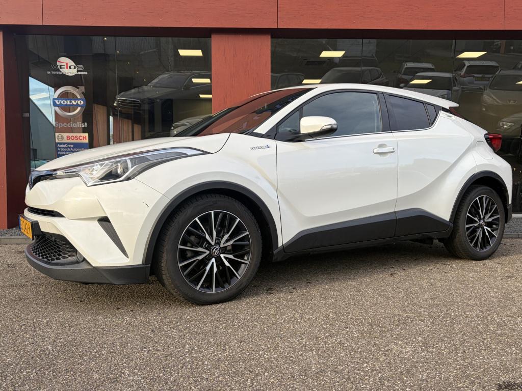Toyota C-hr 1.8 hybrid dynamic