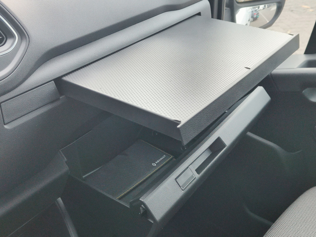 Renault Master t35 2.3 dci 135 koelwagen l2h2 comfort uit voorraad leverbaa