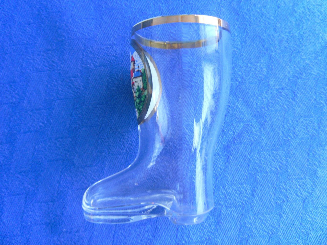 KLEINE GLAZEN LAARSJES