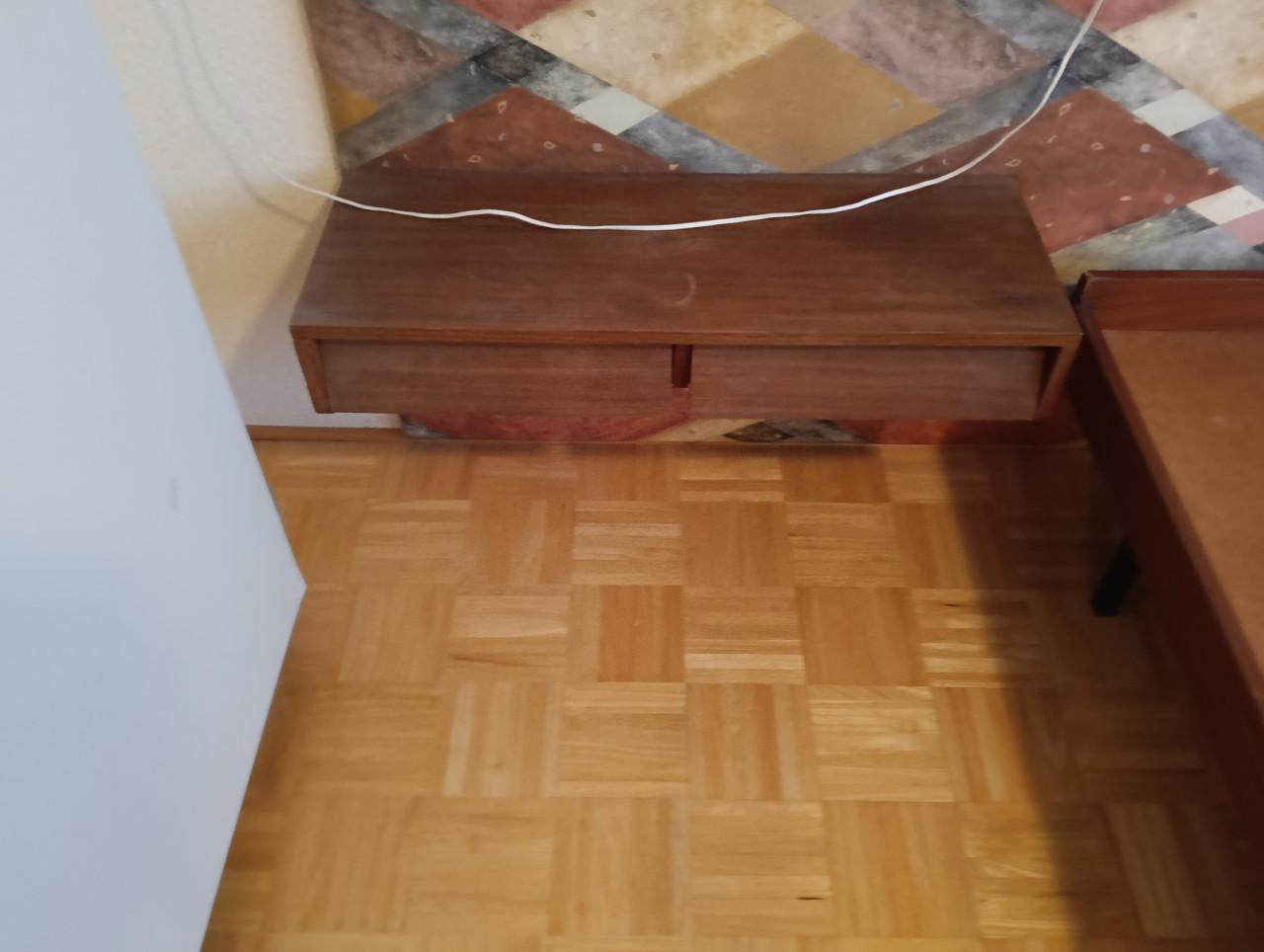 Bed twijfelaar 120x190 en nachtkastjes