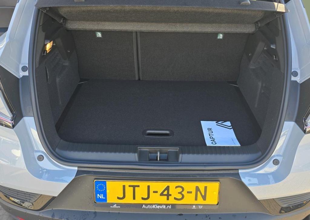 Renault Captur 1.8 e-tech full hybrid 160 techno - two-tone kleurstelling /