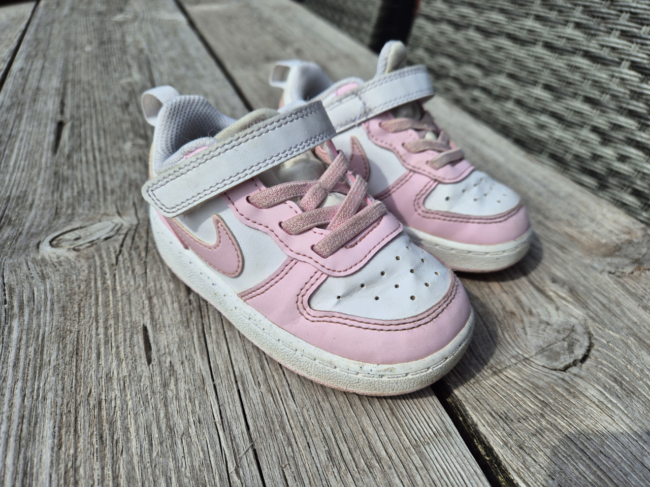 Wit/roze sneakers Nike, maat 23,5