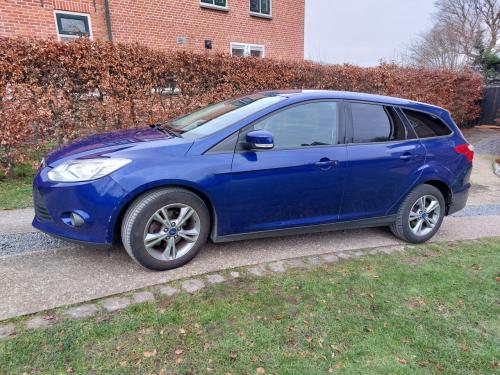 Ford Focus 1.0 Ecoboost 74KW Wagon 2014 Blauw