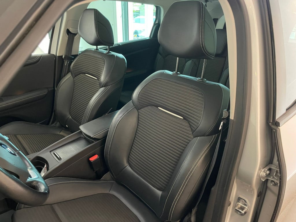 Renault Grand Scenic 1.3 tce intens 7p.