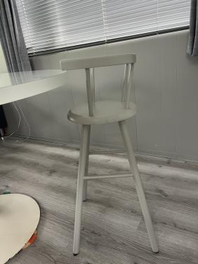 Houten kinderstoel