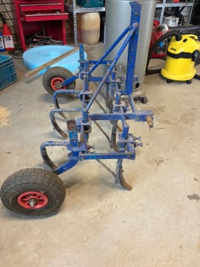 Cultivator