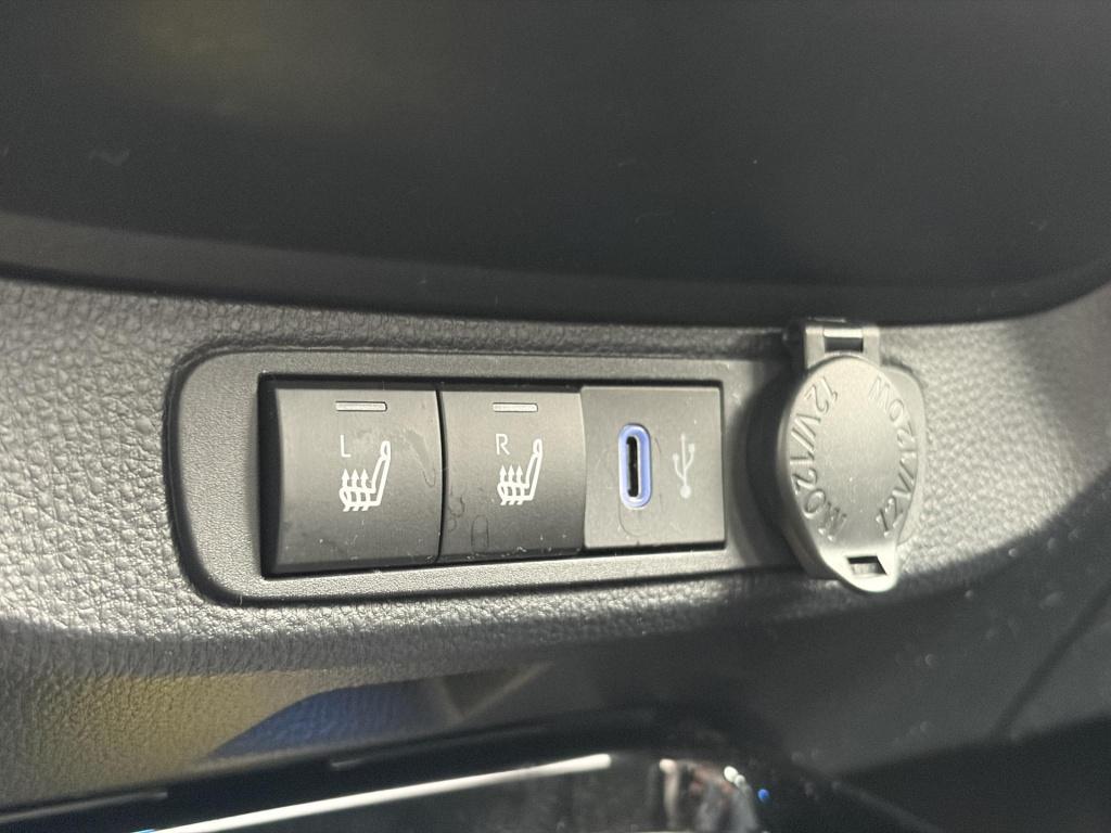Toyota Aygo x 1.0 vvt-i s-cvt premium design pack/adaptive cruise/clima/vol