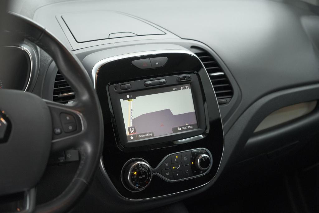 Renault Captur tce 90 intens | trekhaak | allseason banden | navigatie | pa