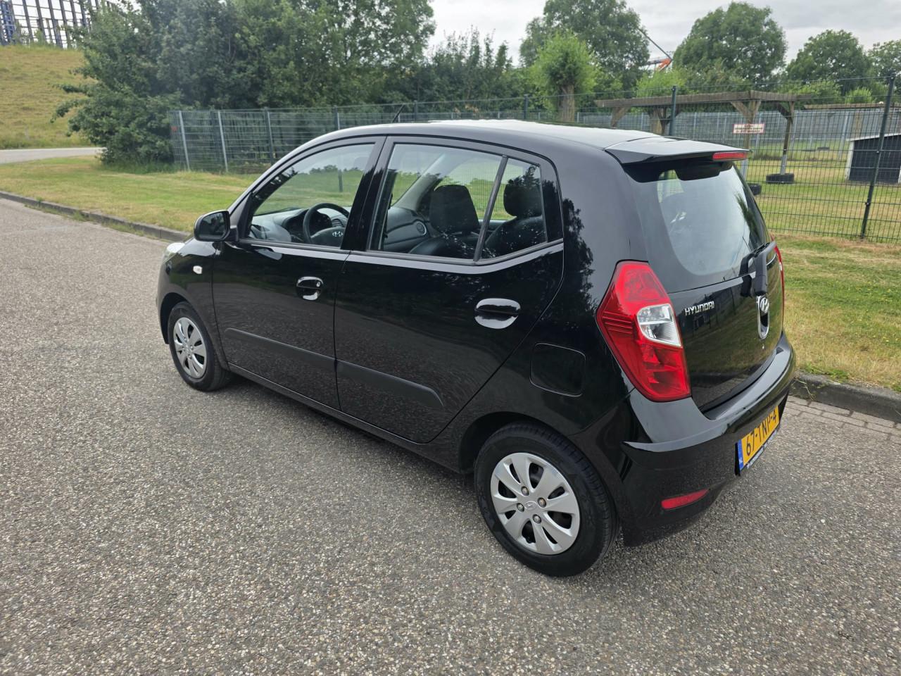 Hyandai-i10 i-Drive Cool Airco! Met Slecht's 31634Km! Werkelijk Als Nieuw!!