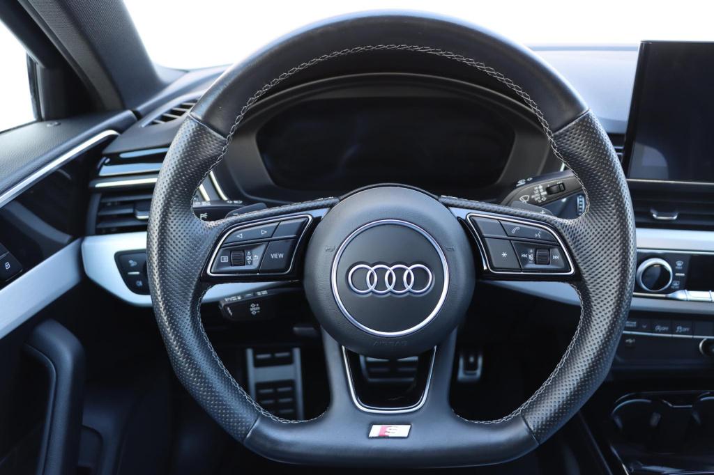 Audi A4 limousine 35 tfsi s edition 150pk s-tronic