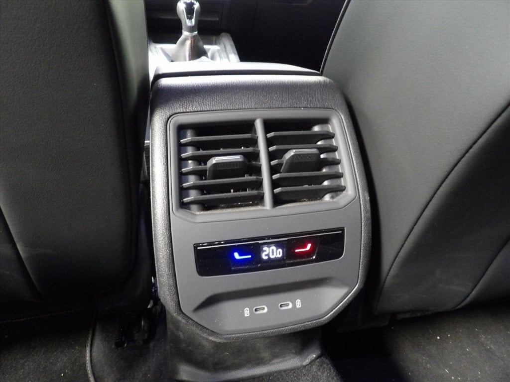Seat Leon fr1.5 tsi 130pk