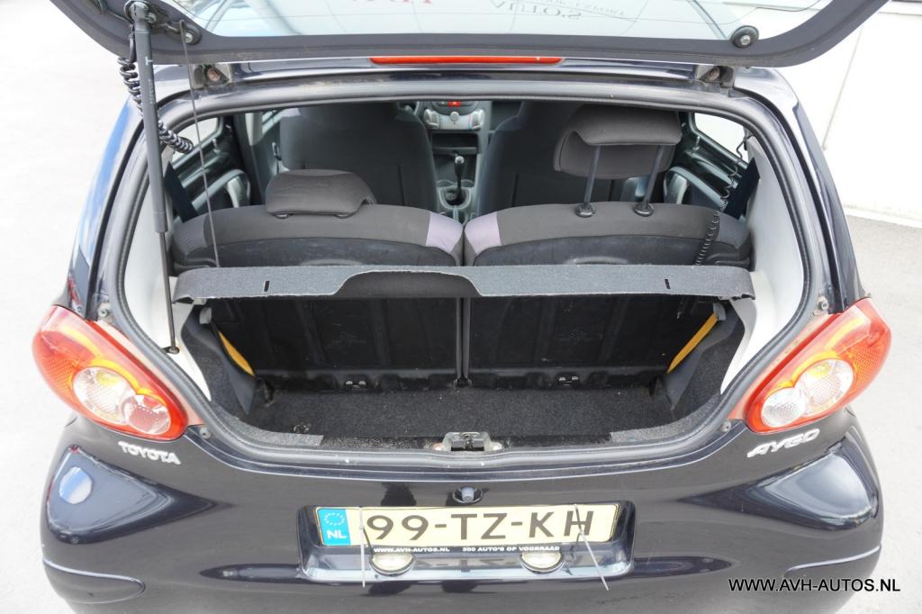 Toyota Aygo 1.0-12v +