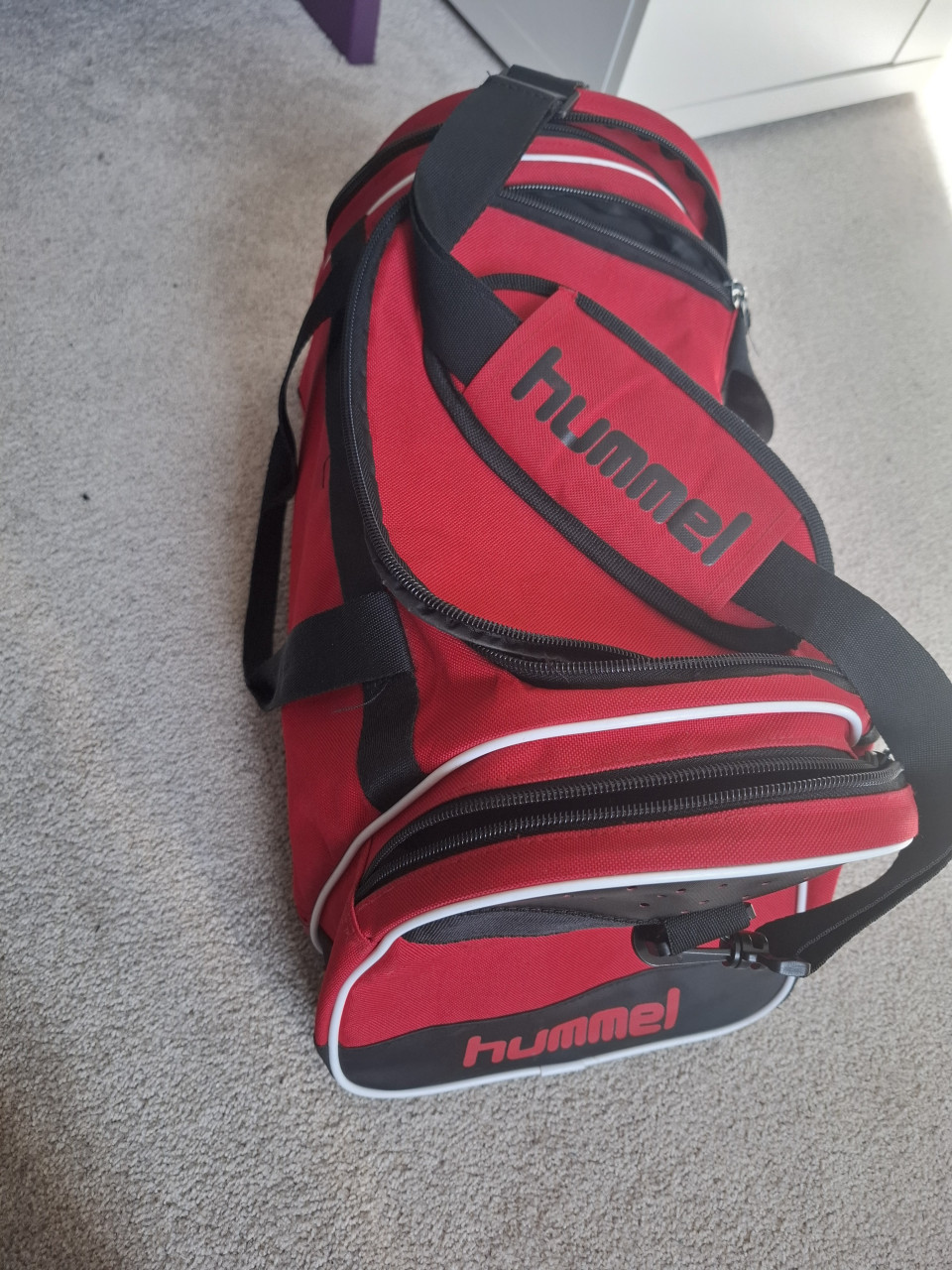 Hummel kinder sporttas rood