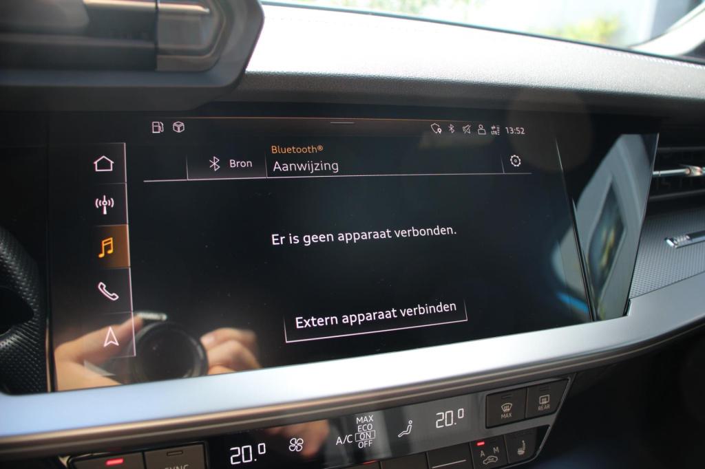 Audi A3 sportback 45 tfsi e s-line - matrix - turbo blauw - dab - virtual c