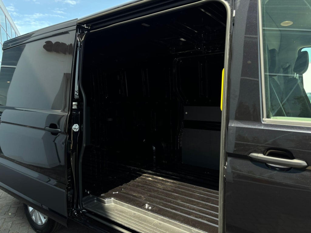 Volkswagen Crafter 30 2.0 tdi l3h2 exclusive