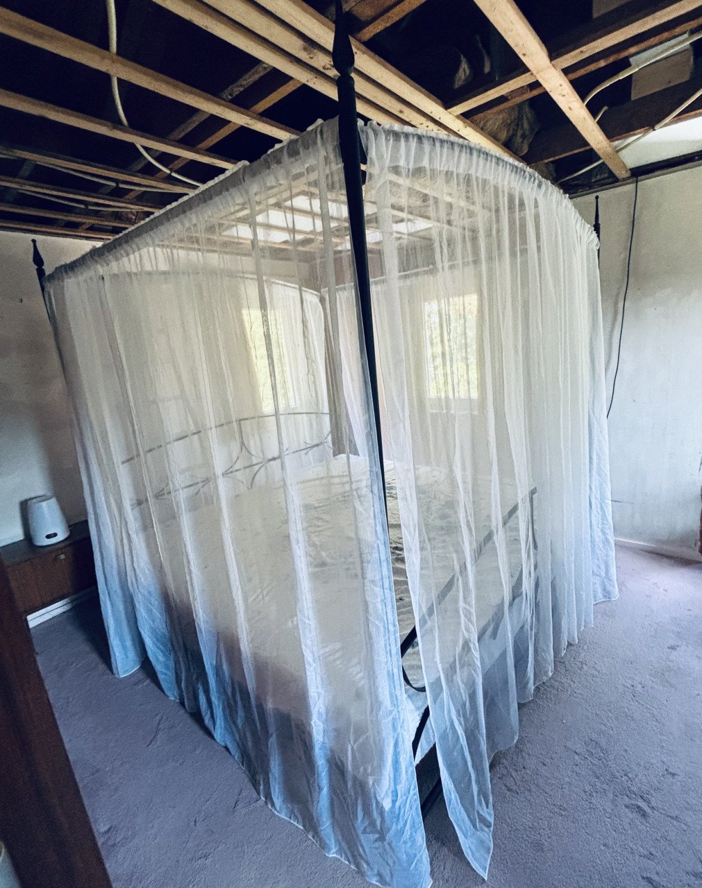 Hemelbedframe 200 x 190 cm incl bedbodem