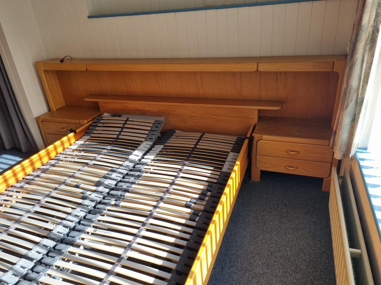 Complete slaapkamer licht eiken