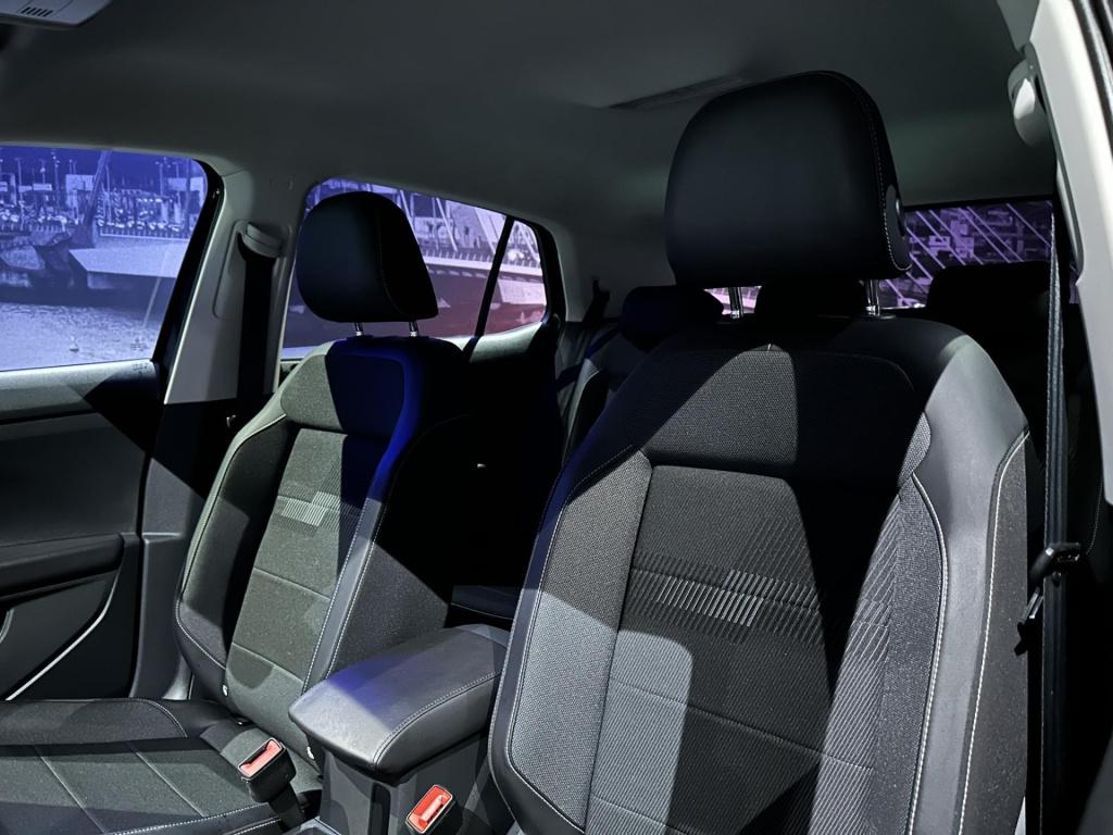 Volkswagen T-cross 1.0 tsi style *navi*led*winterpack*appconnect*