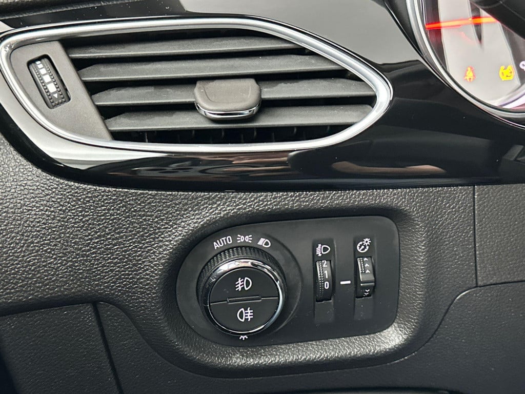 Opel Astra sports tourer 1.0 innovation camera | navigatie | apple carplay/
