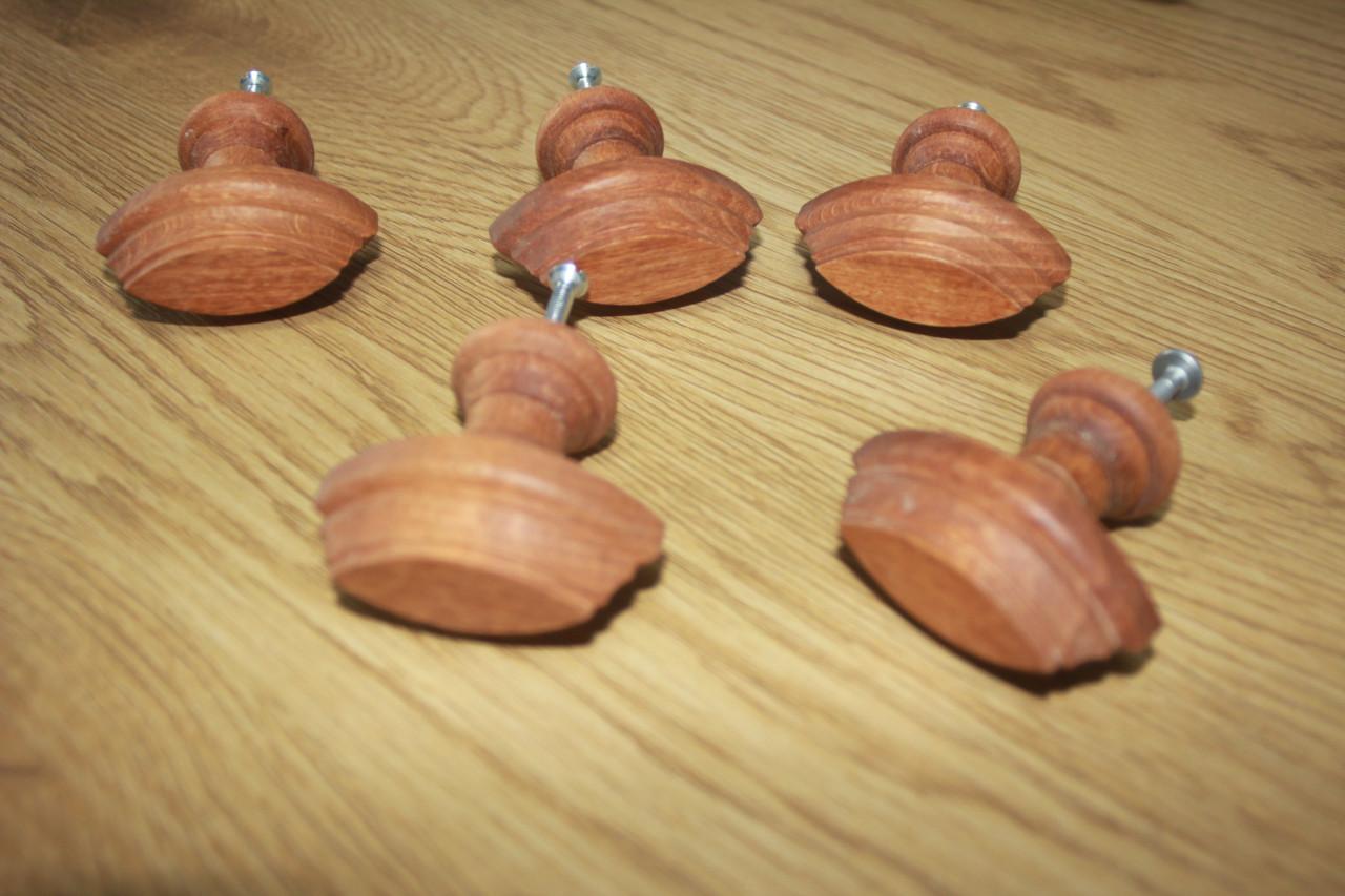 Eiken handgrepen voor evt kastje of laadjes