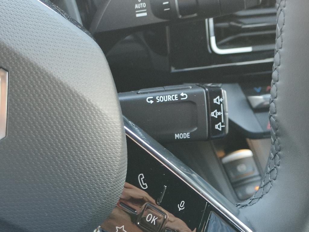 Renault 5 iconic cinq 52 kwh - demo / pack advanced drive assist  / harman 