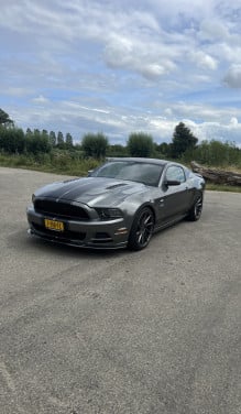 Ford Mustang 5.0 V8