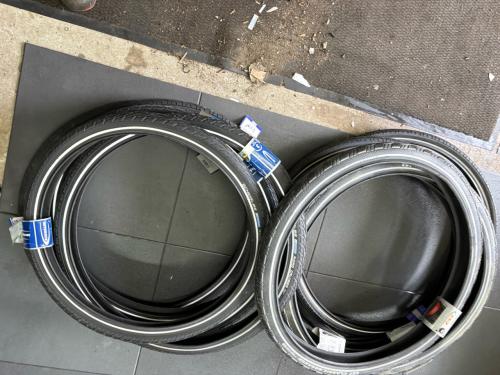 Partij 26 inch buitenbanden Nieuw 13 stuks!