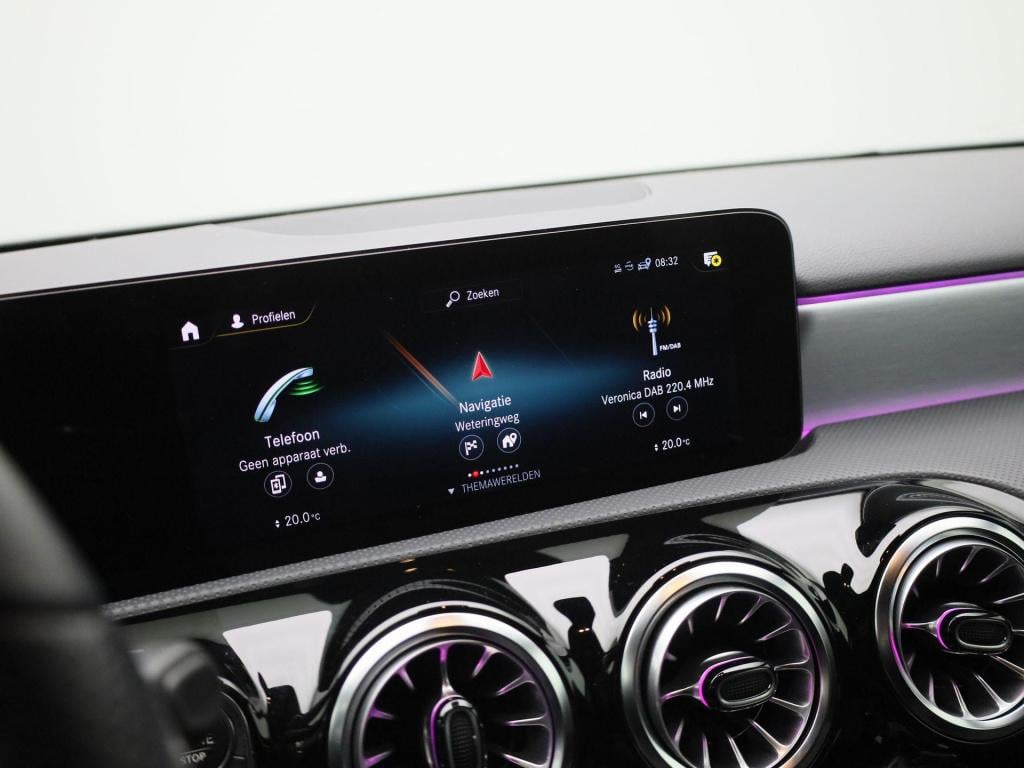 Mercedes-Benz A-Klasse 180 business solution amg | automaat | navigatie | s