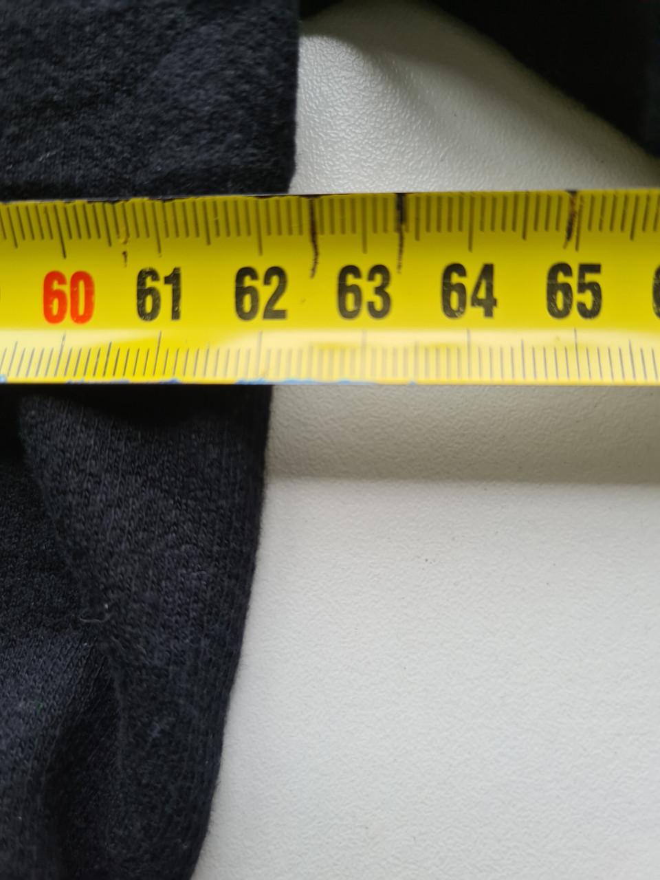 Zara zwart dik T-shirt Maat XL
