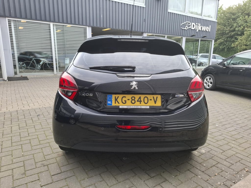 Peugeot 208 1.2 82 blue lion 5-drs airco/nav/park