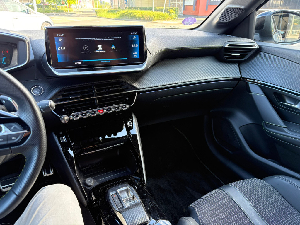 Peugeot 208 1.2 puretech gt