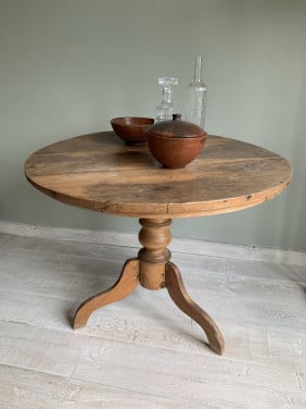 Ronde houten tafel