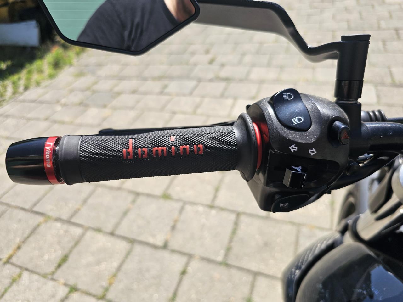 Yamaha MT-03 660cc 2009 - Veel carbon - Rijklaar - 35kW A2