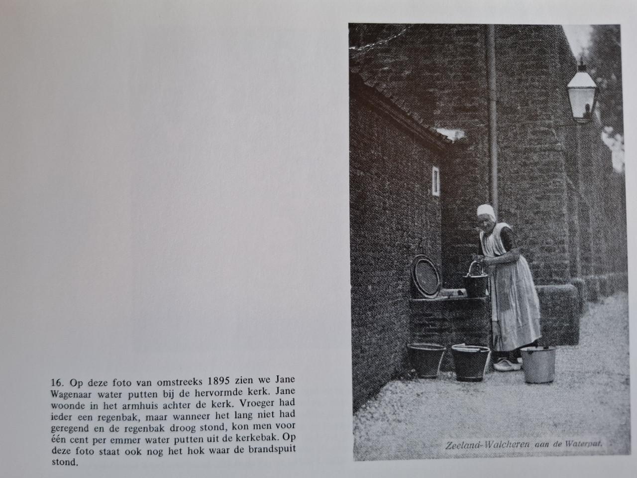 Veere in Oude Ansichten, deel 1. Door H. Hendrikse & F. van den Driest