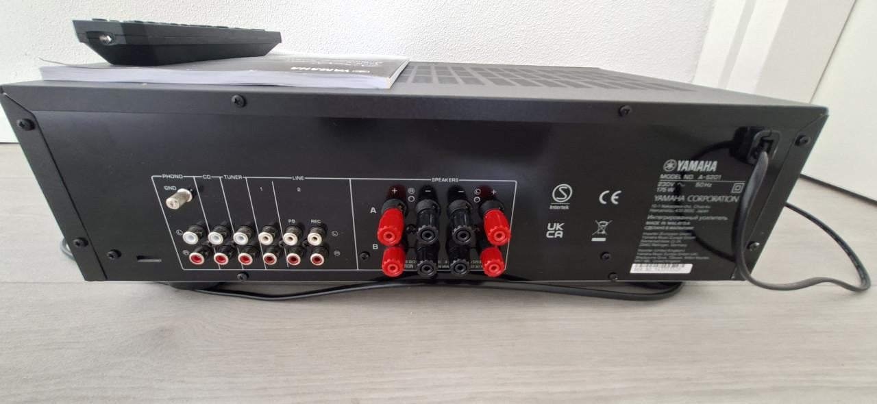 Te koop: Yamaha versterker