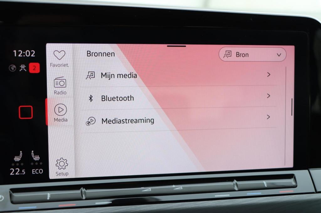 Volkswagen Golf 1.4 ehybrid style 204pk dsg6 | iq.light | stoel- en stuurve