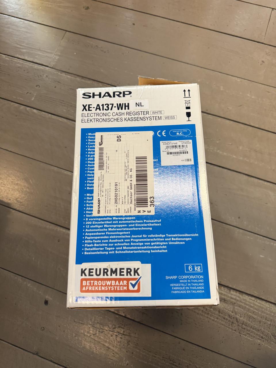 Kassa Sharp XE-A137-WH