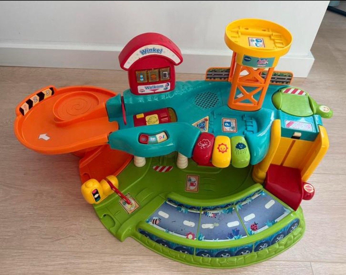 Vtech toet toet autogarage