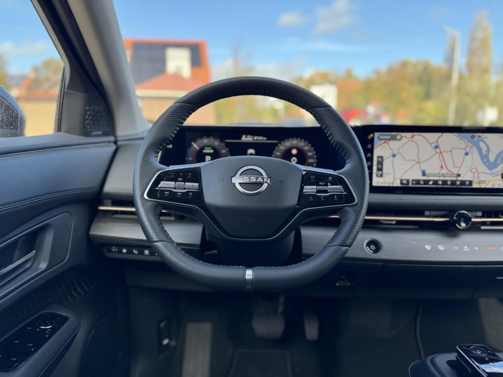 Nissan Ariya advantage edition 66 kwh vision pack + panoramadak