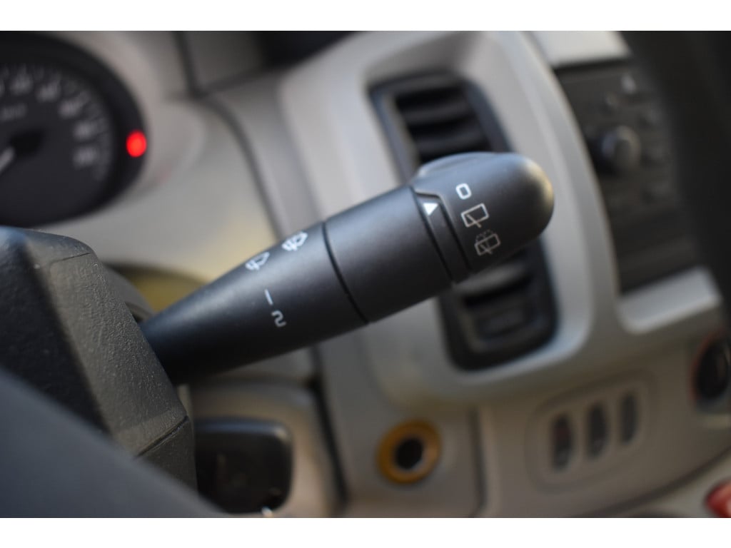 Opel Vivaro 2.5cdti | rolstoelbus | 9 persoons