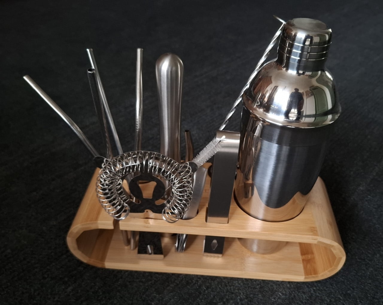 Complete cocktailset Bellavita met bamboe standaard