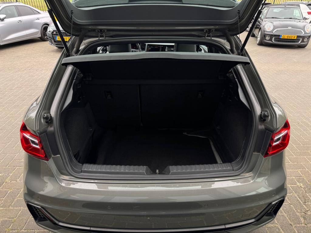 Audi A1 Sportback 35 tfsi 2x s line * 150 pk!! * half leder * 18 inch